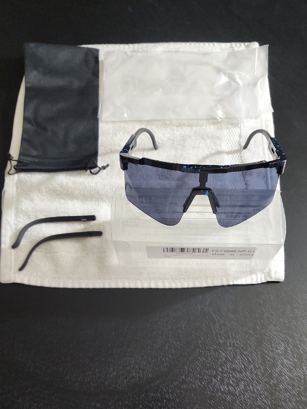 SPORTS SUNGLASSES FS666-NP-C1 Men Women and Youth Black UV Wrap Shield Lens